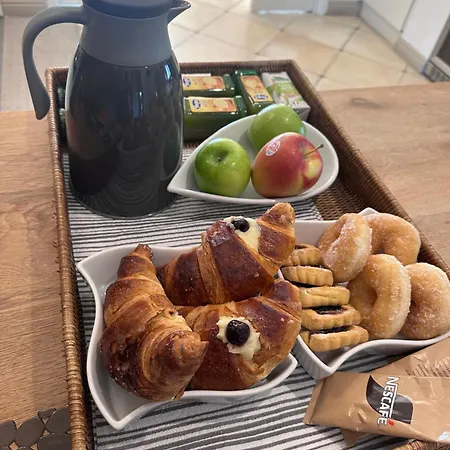 Lucia Aparthotel Pompeï