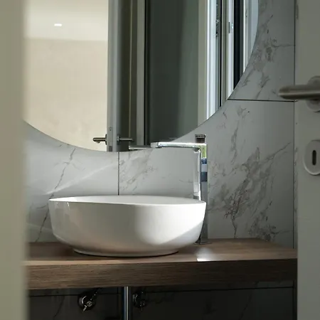 Lucia Aparthotel Pompei
