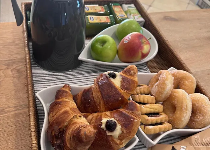 Lucia Aparthotel Pompei